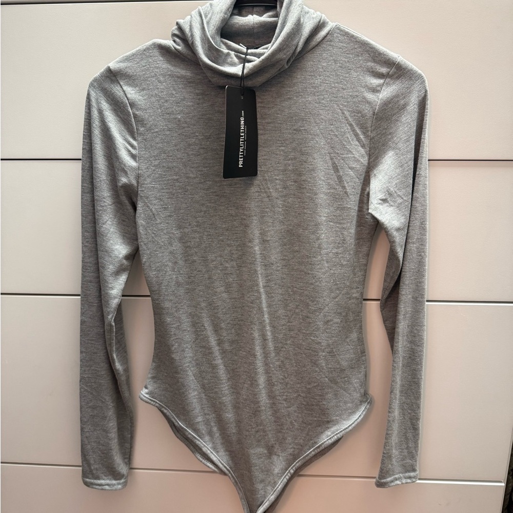 PrettyLittleThing Gray Long Sleeve Bodysuit